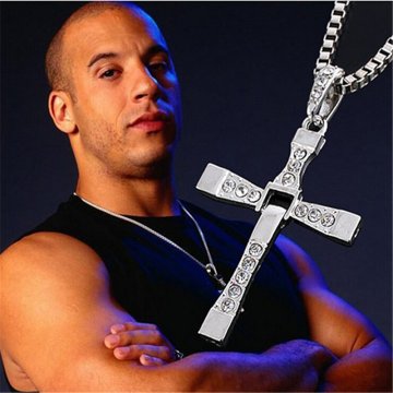 Stříbrný řetízek na krk s křížem - Dominic Toretto -…